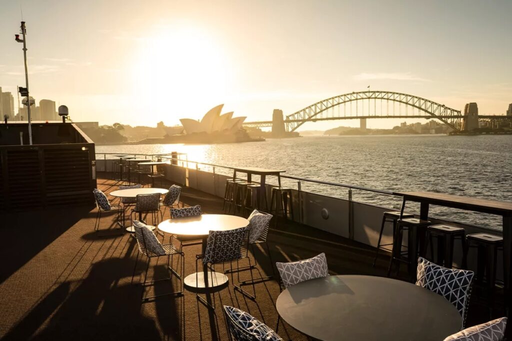 Starship Sydney photo-13