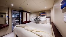 Corroboree Luxury Boat hire sydney