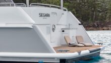 Segara boat swim platform